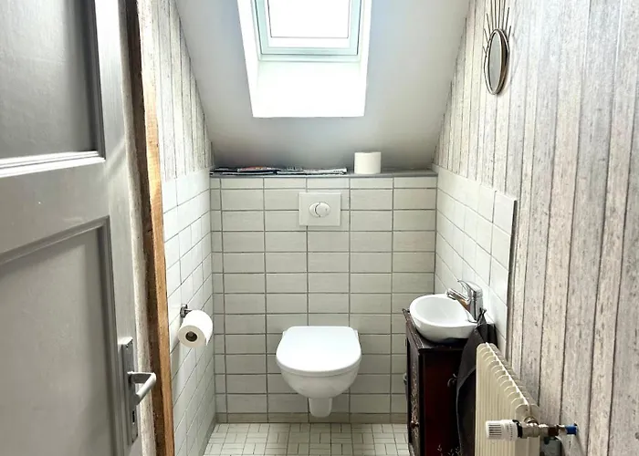 Gasthuis Aulouison Maison Spacieuse Et Paisible De 200 M2, A Proximite Du Parlement Europeen