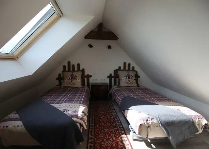 Aulouison Maison Spacieuse Et Paisible De 200 M2, A Proximite Du Parlement Europeen Gasthuis